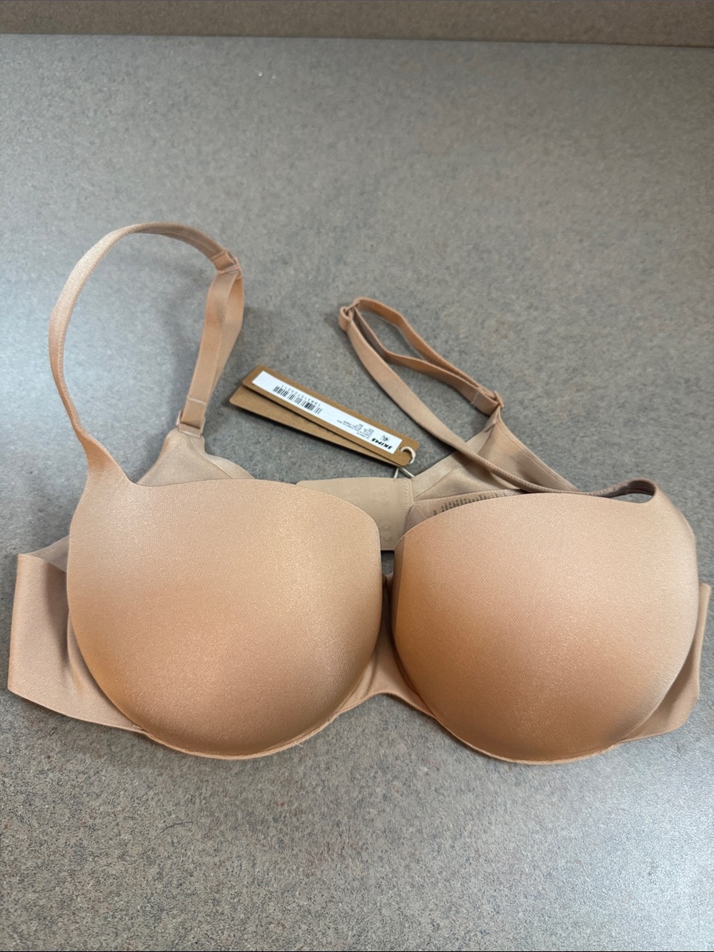 Skims bra NWT size 36a